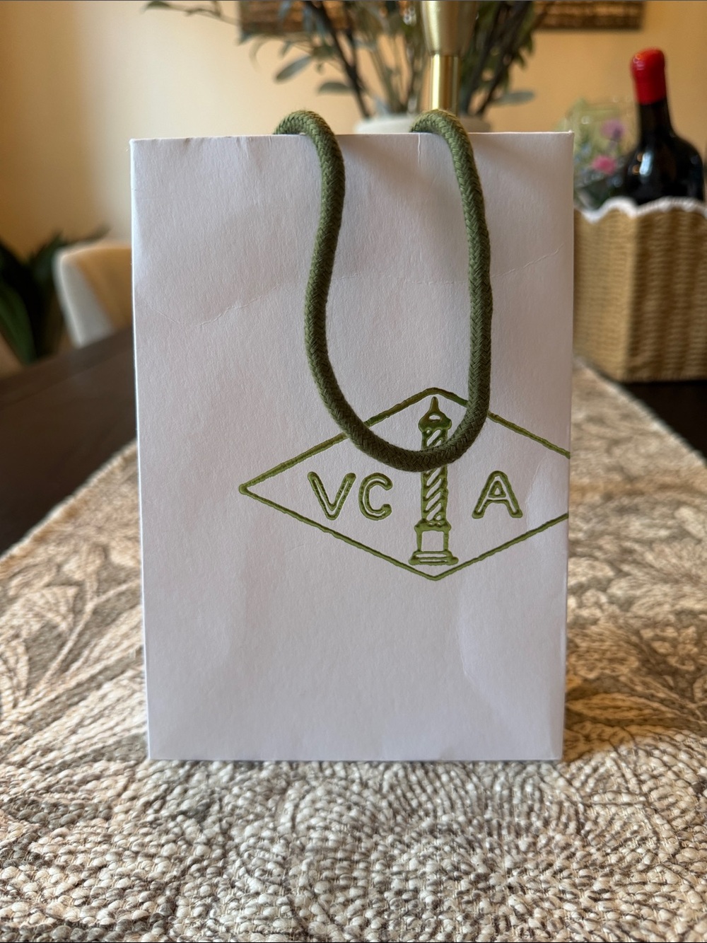 Authentic Van Cleef & Arpels VCA Small Shopping Gift Bag